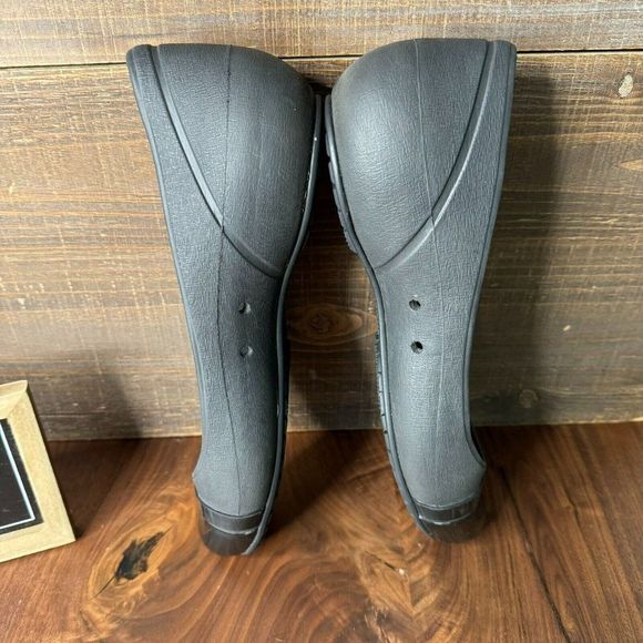 Womens Crocs Black Comfort Cap Toe Ballet Flats Shoes Slip On Size 9 M GUC - Picture 4 of 6